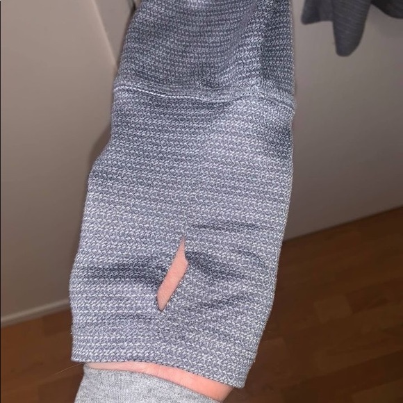 Long Sleeve Running Top - Picture 2 of 4